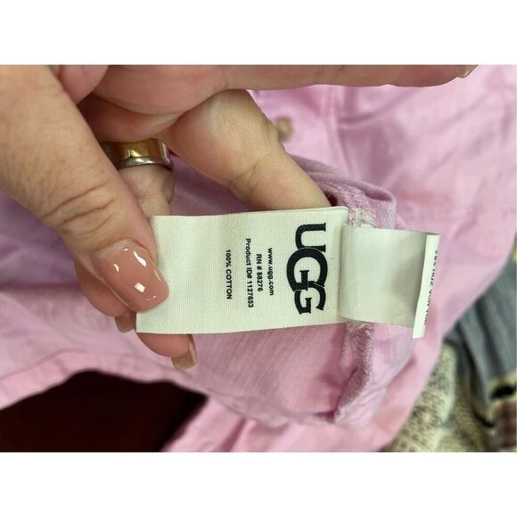 Ugg Pink Cotton Button Down Oversized Shirt sz XS EUC - Picture 7 of 7